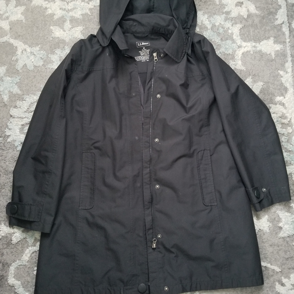 L.L. Bean womens rain coat jacket MP